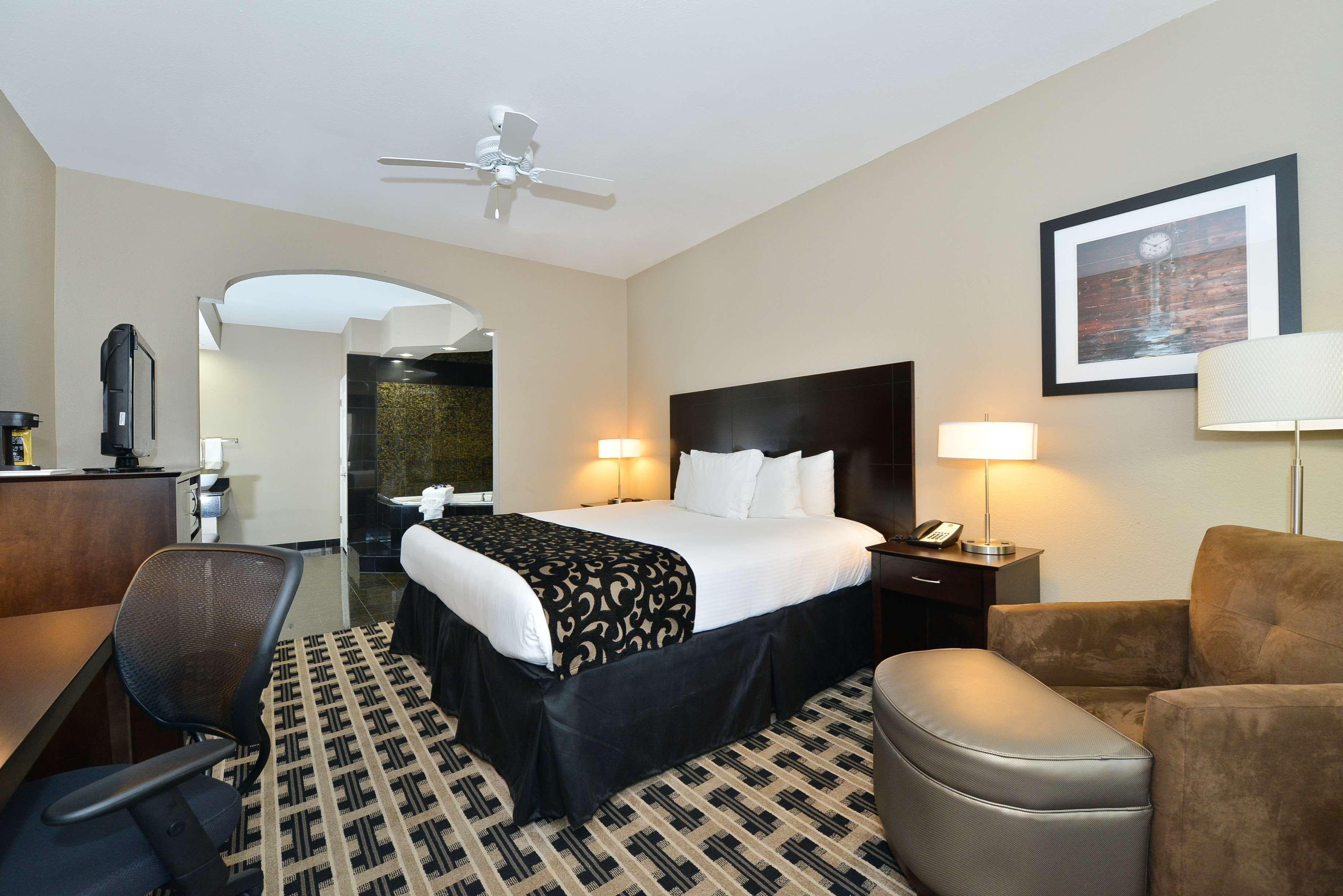 Best Western La Place Inn Bagian luar foto